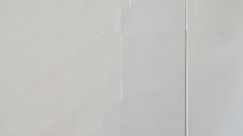 Jak kleić panele winylowe na ścianę