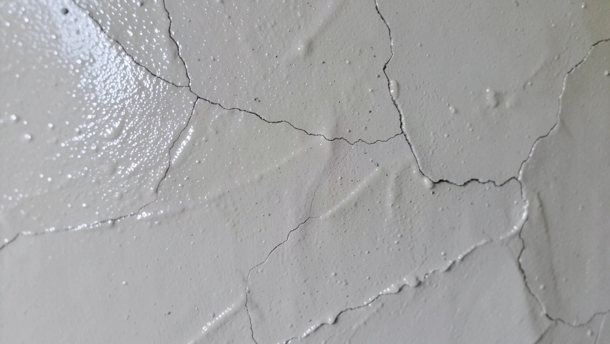 zacieranie tynku cementowo wapiennego